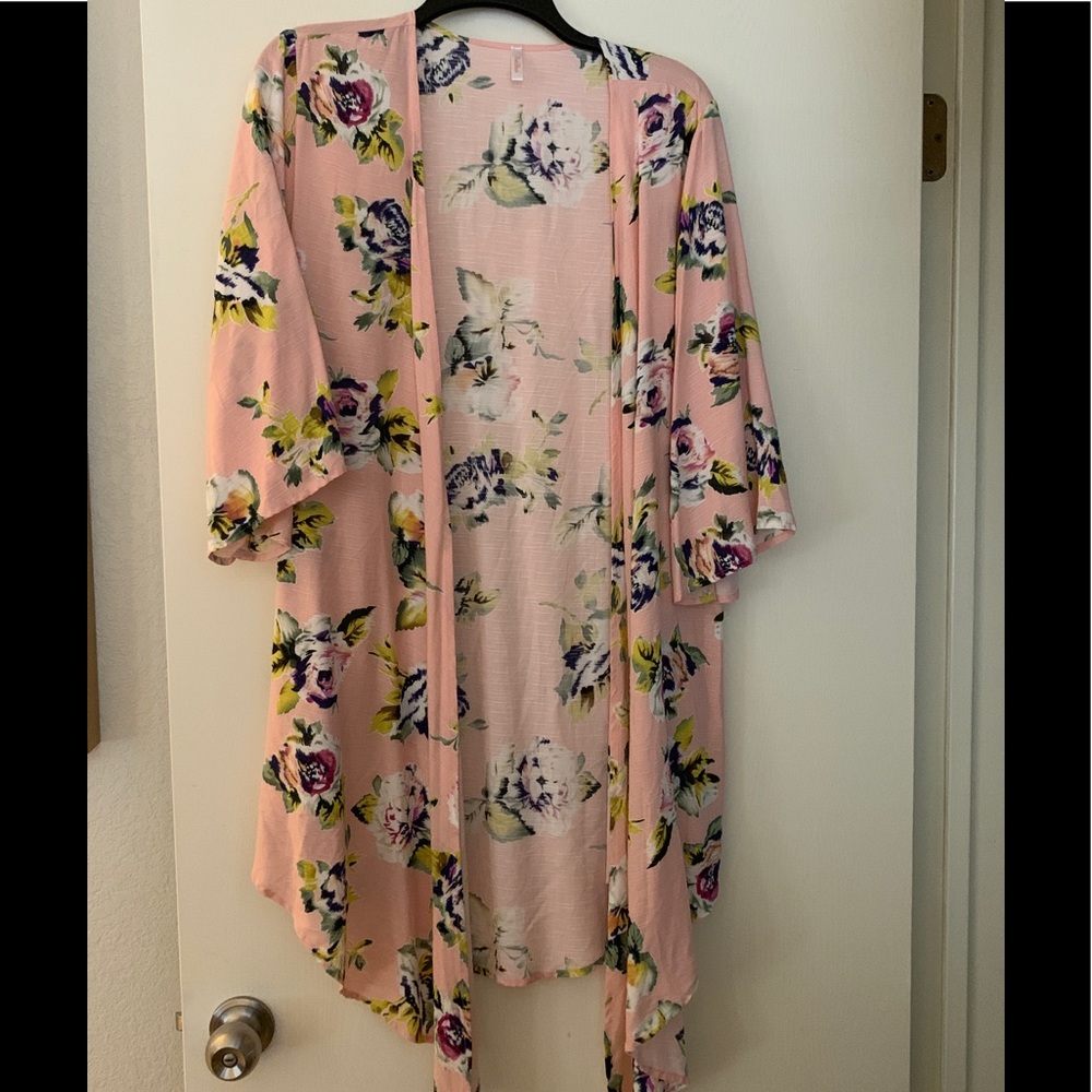 PinkBlush Light Pink Floral Kimono